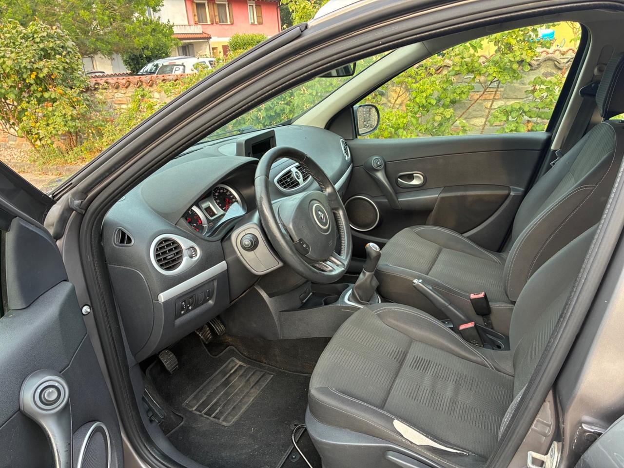 Renault Clio 1.2 16V TCE 100CV SporTour Luxe