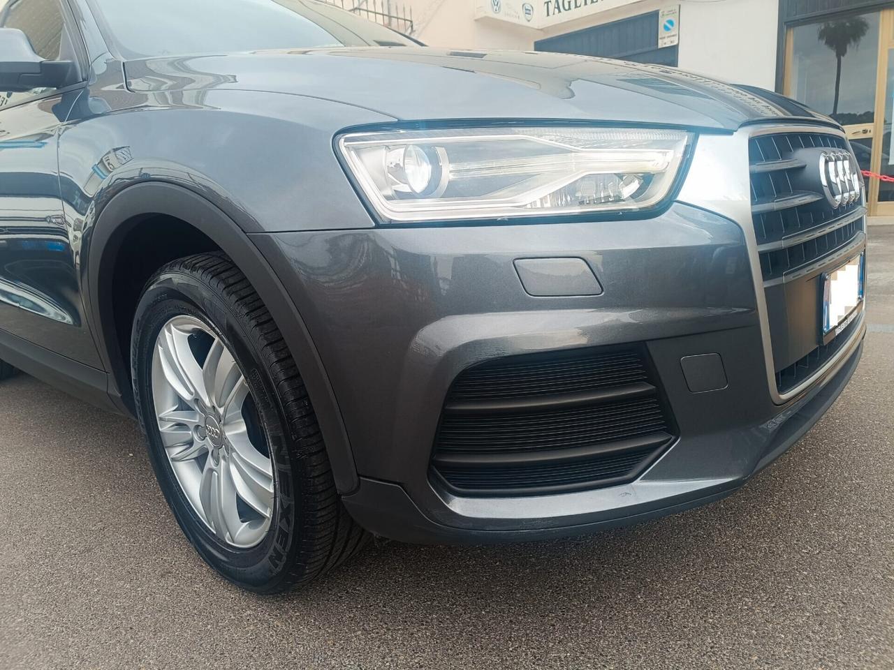 Audi Q3 2.0 TDI 120 CV Design 2017