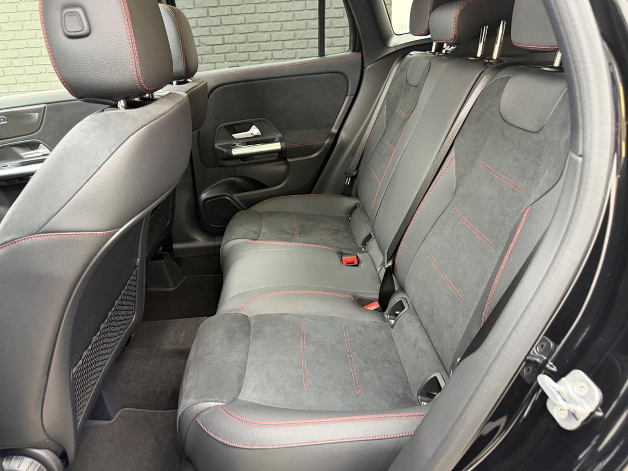 Mercedes GLA 200d AMG Premium KM0 ITALIANA UFFICIALE
