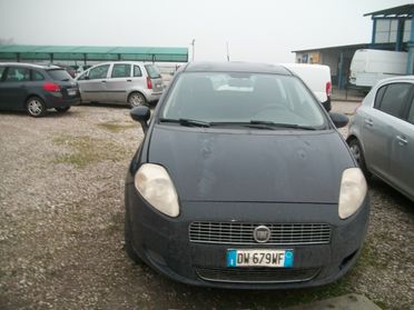 Fiat Grande Punto 1.4 5 porte Active Natural Power NATA A METANO DALLA FIAT,, IL METANO SCADE 30/02/2029 GARANZIA UN ANNO SI NEOPATENTATI REVISIONE SCADE 30/04/2027