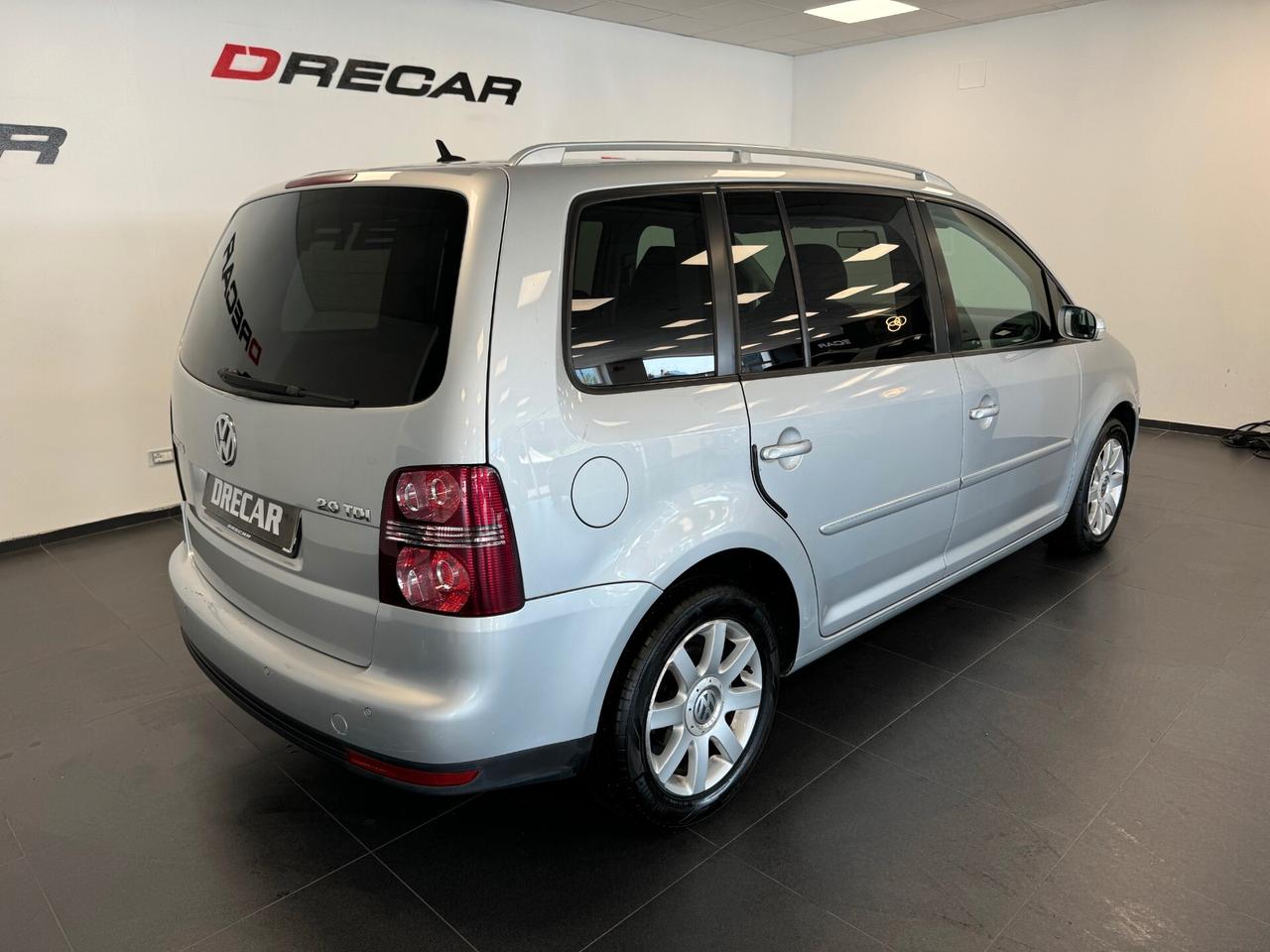 Volkswagen Touran 2.0 TDI DPF Highline 7 POSTI BEN TENUTO