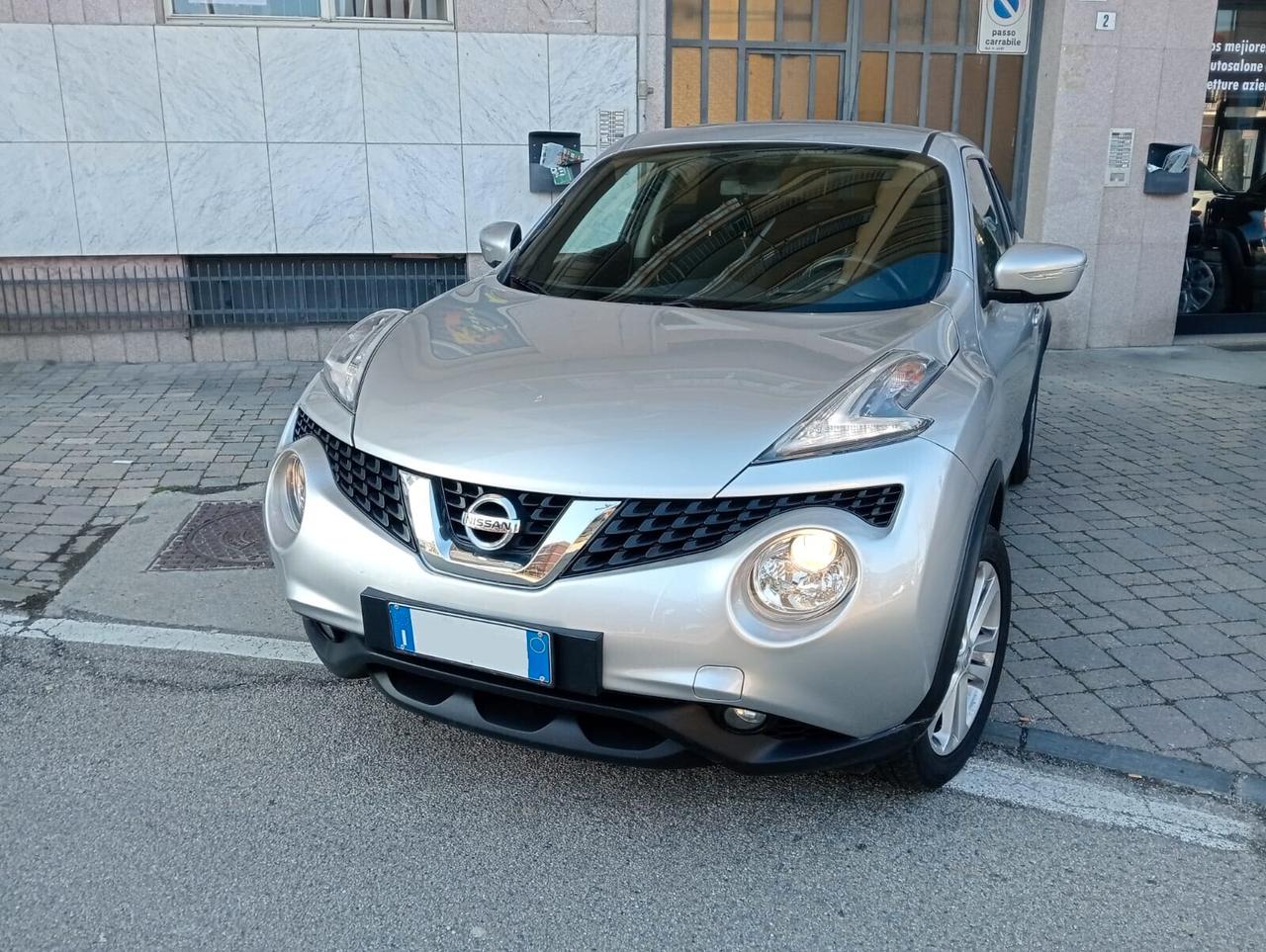 Nissan Juke 1.6 AT Acenta