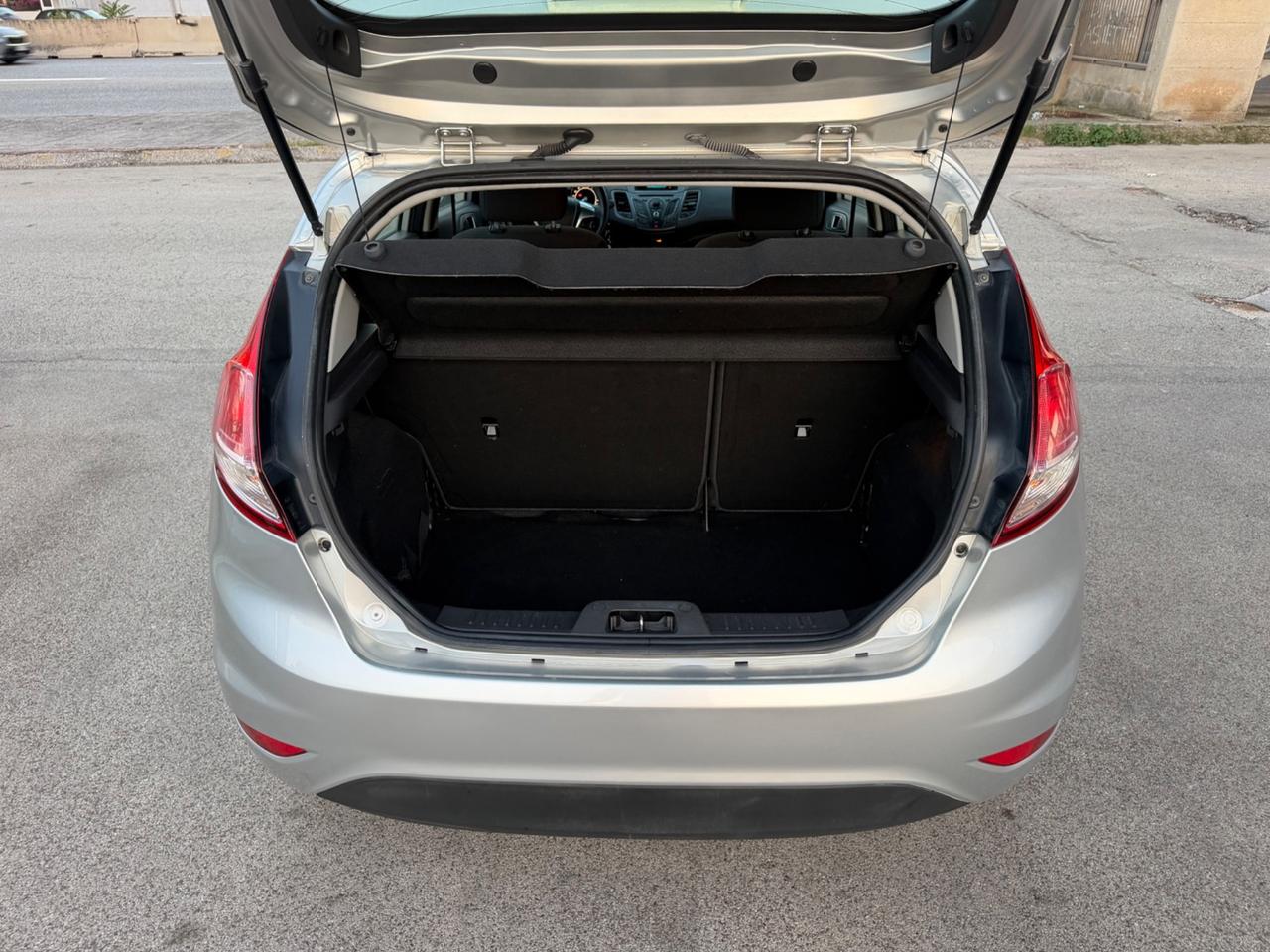 Ford Fiesta 1.2 benzina 60 cv 2014