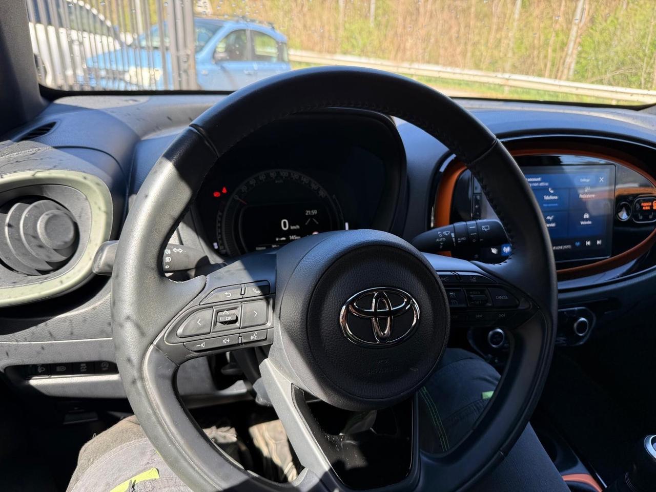 Toyota Aygo X 1.0 VVT-i 72 CV 5 porte limited