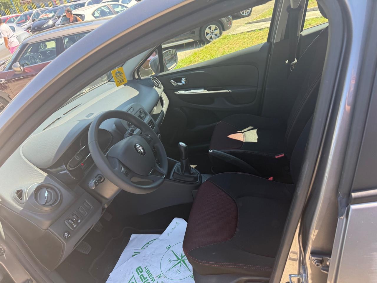 Renault Clio 1.2 75CV GPL valido fino al 2034 garantita 12 mesi