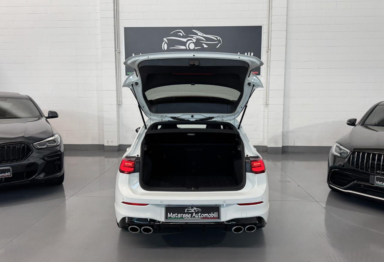 Volkswagen Golf 8 R 4Motion DSG 2.0cc 320cv Tagliandi ufficiali IVA esposta PREZZO REALE