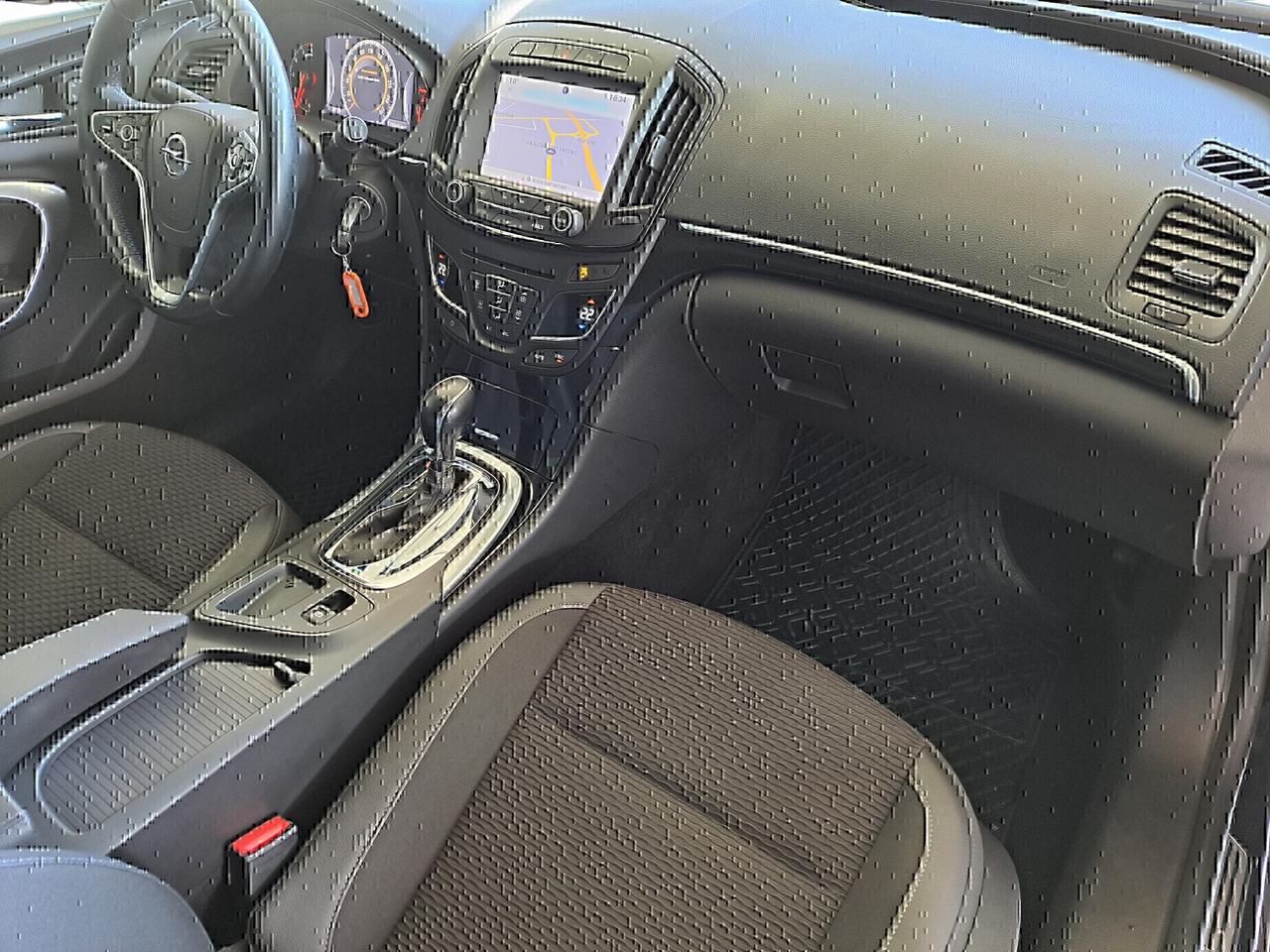 Opel Insignia 1.6 CDTI Sports Tourer Cosmo Automatica 136Cv