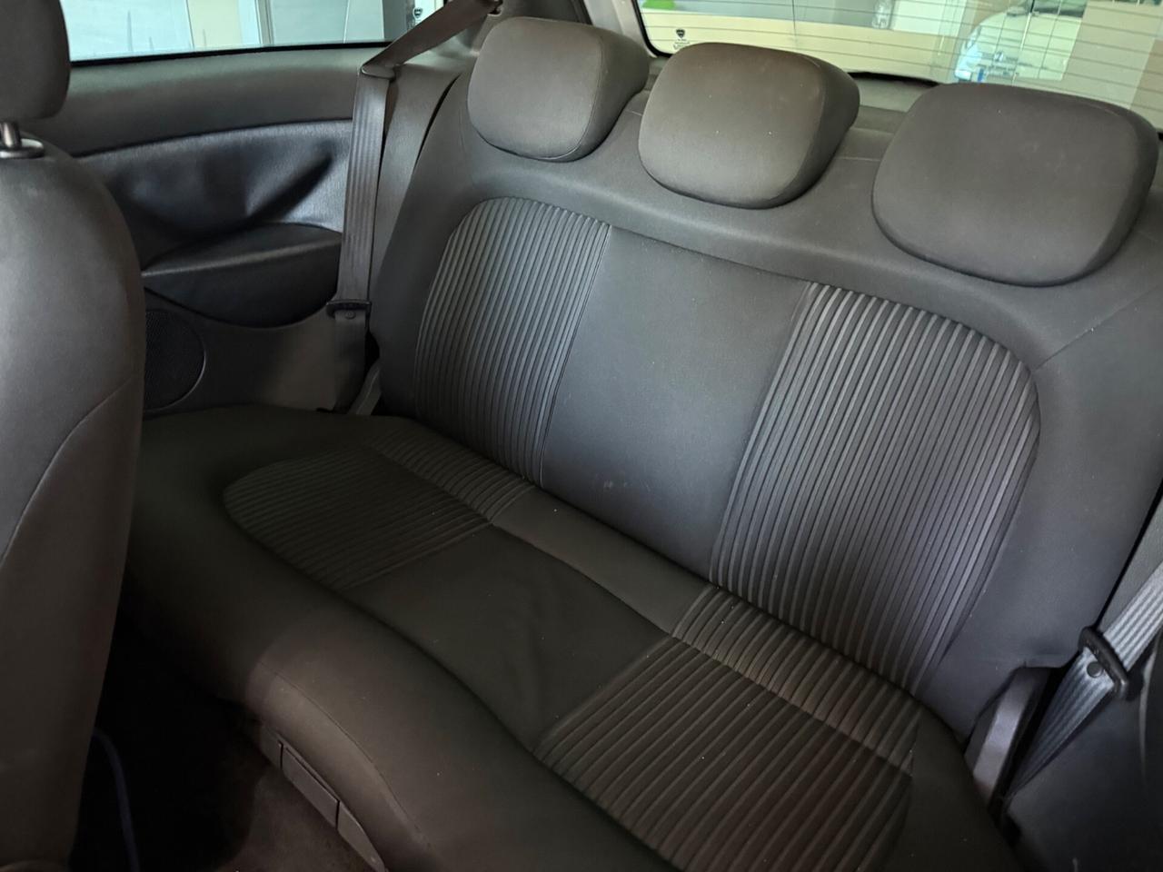 Lancia Ypsilon 1.3 MJT 75 CV Platinum