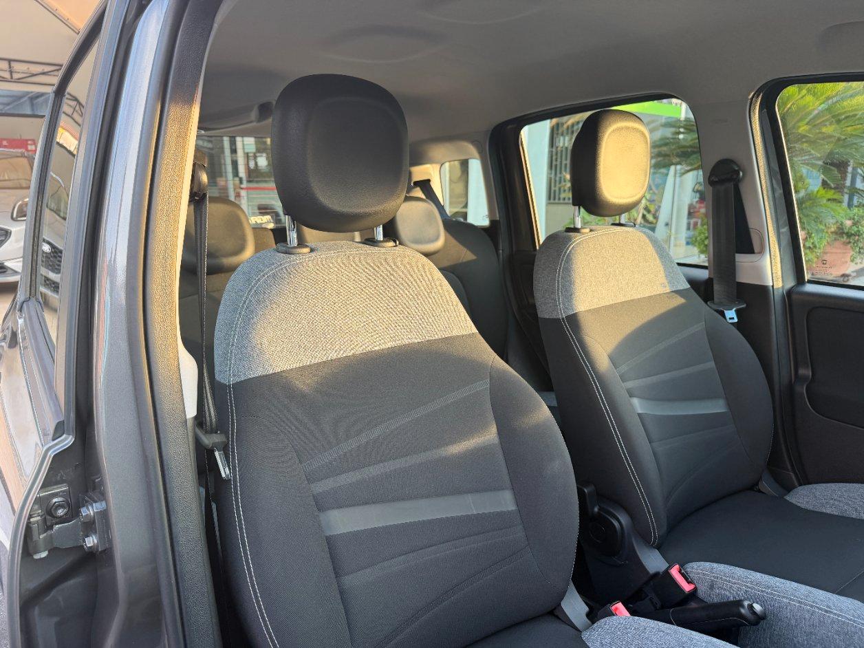 Fiat Panda 1.0 firefly hybrid City Life s&s 70cv 5p.ti
