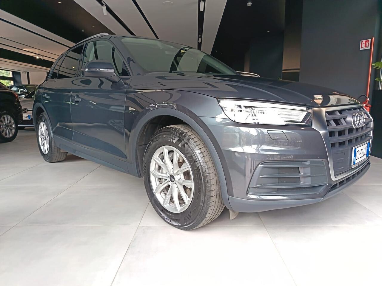 Audi Q5 35 TDI S tronic Business Advanced