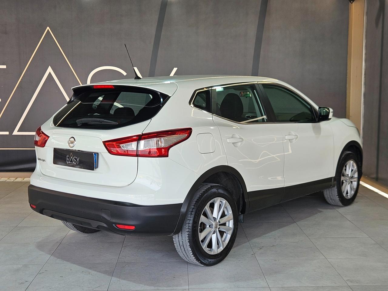 Nissan Qashqai 1.2 dig-t Visia 115cv