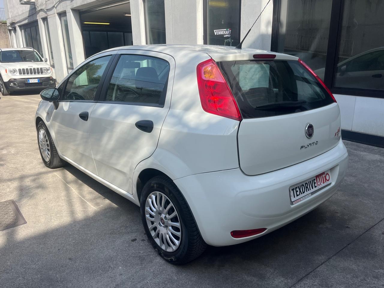 Fiat Punto 1.3 MJT II S&S 85 CV 5 porte ECO Street