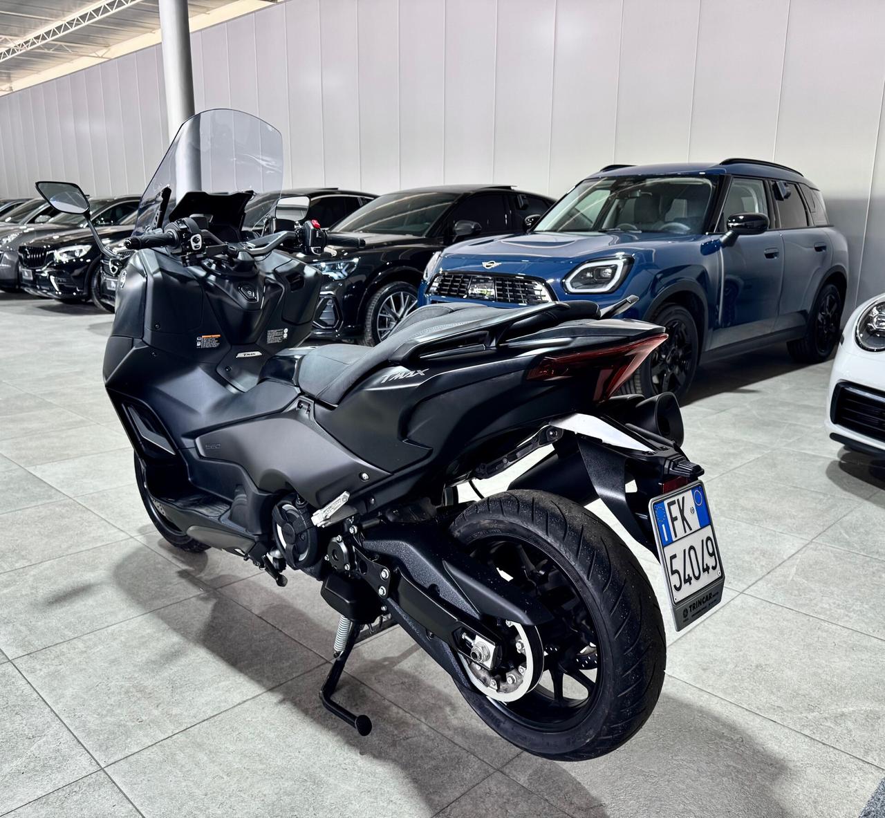 Yamaha TMAX 560 Matt Black