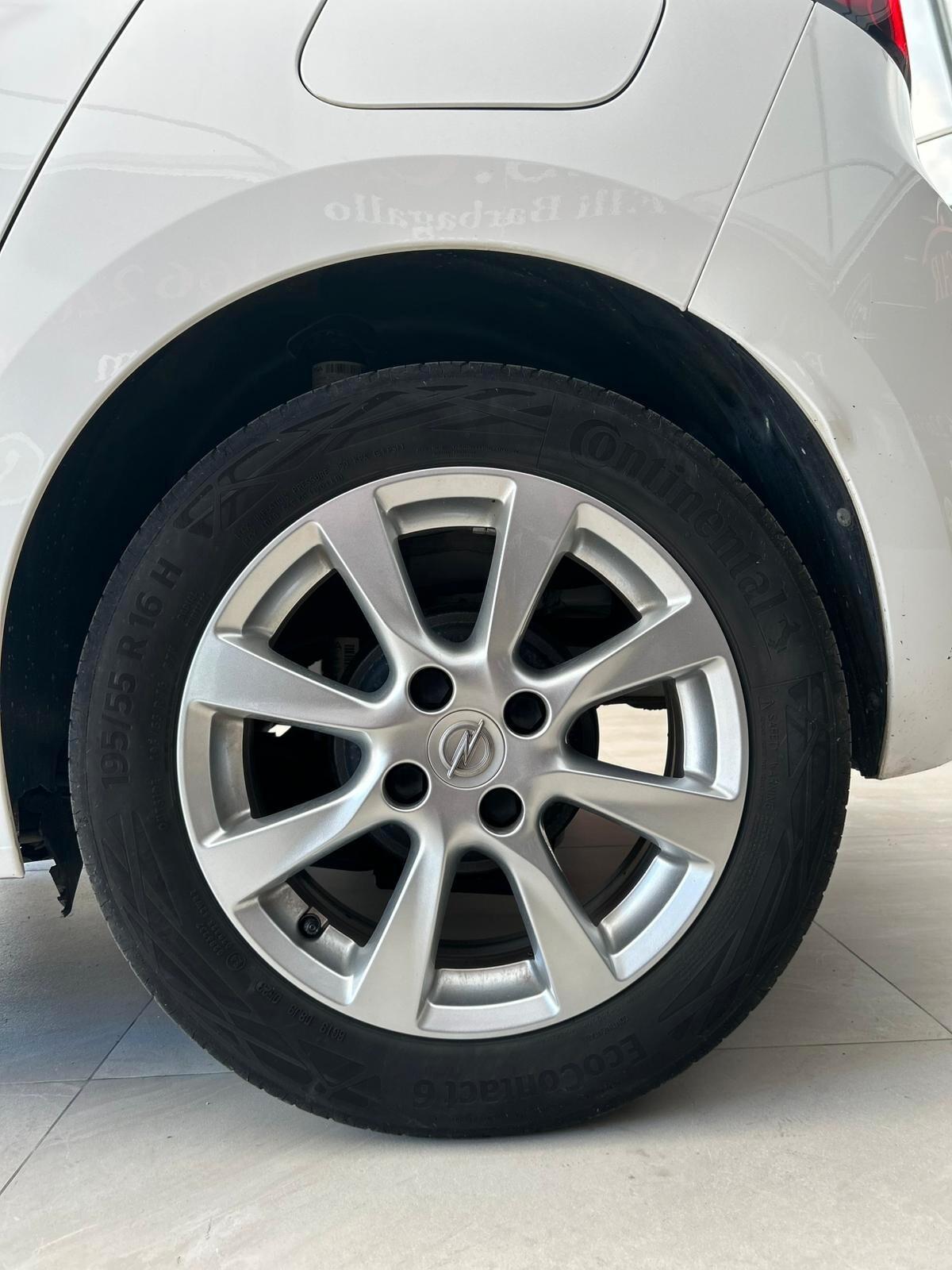 Opel Corsa 1.2 Benzina 75 cv Elegance