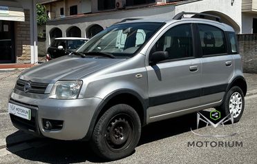Fiat Panda 4x4 1.2cc climbing