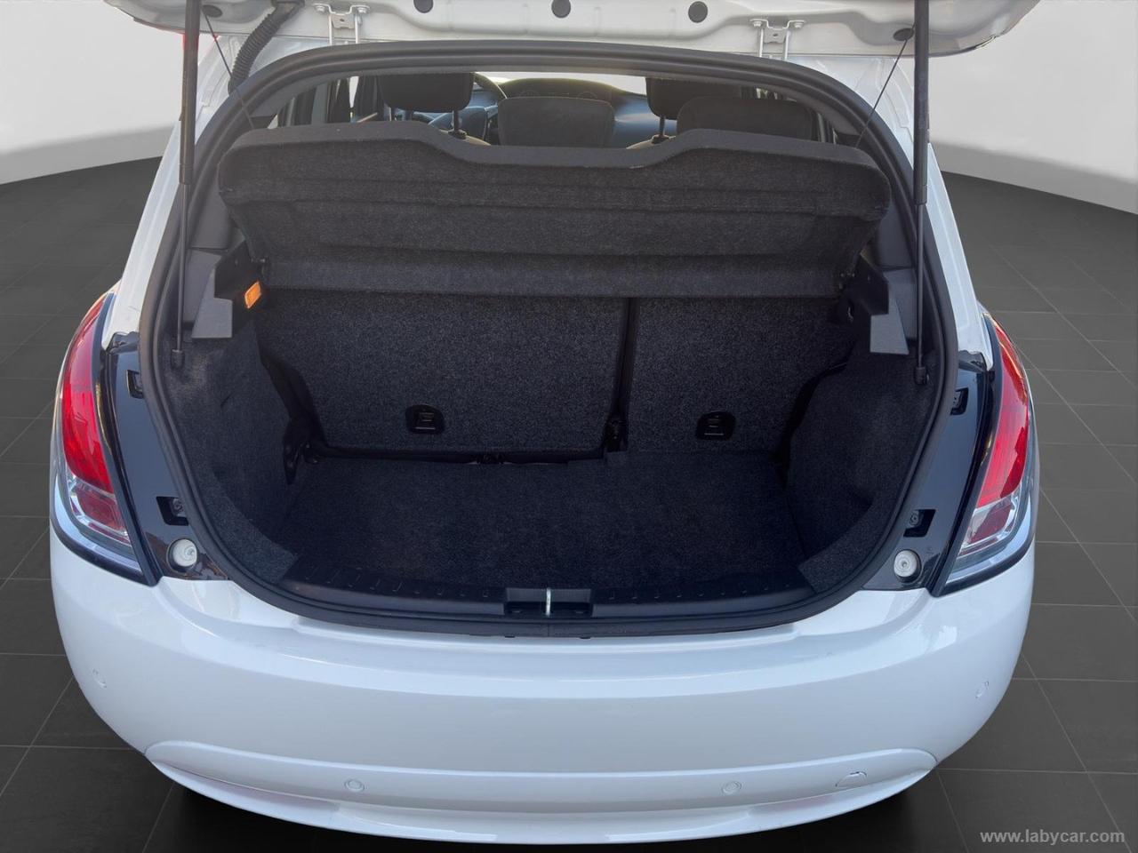 LANCIA Ypsilon 1.2 69 CV 5p. Gold