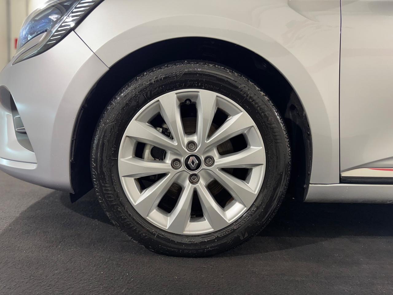 Renault Clio Full Hybrid E-Tech 140 CV 5 porte Intens