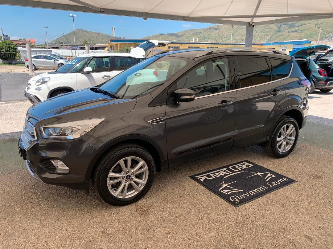 Ford Kuga 2.0 TDCI 120 CV S&S 2WD Powershift Business