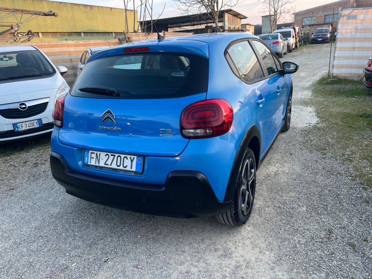 Citroen C3 PureTech 82 Shine 2018 1.2 BENZINA 84.000 KM