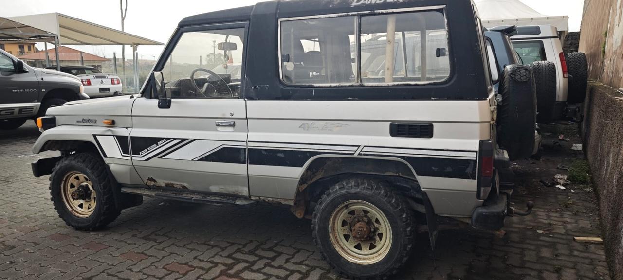 Toyota Land Cruiser II 2.5 turbodiesel Hard-top BJ73
