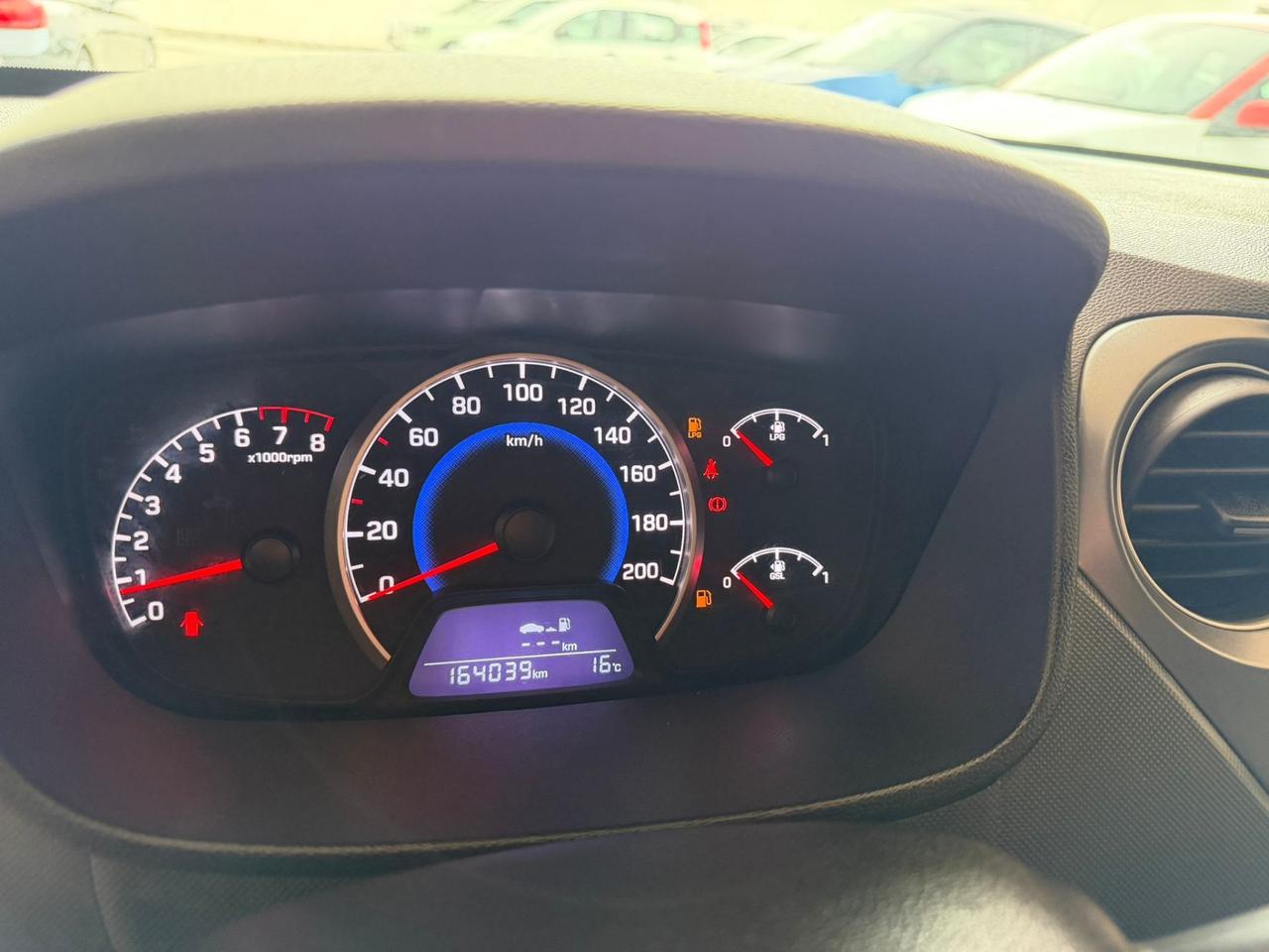 Hyundai i10 1.0 LPGI Econext Login
