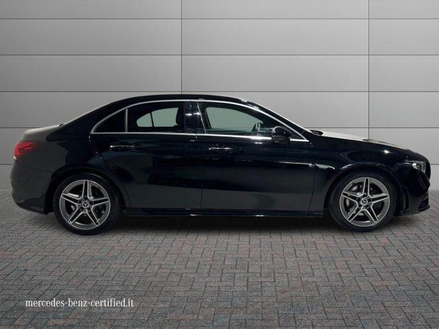 MERCEDES-BENZ A 220 d Automatic 4Matic Premium SEDAN