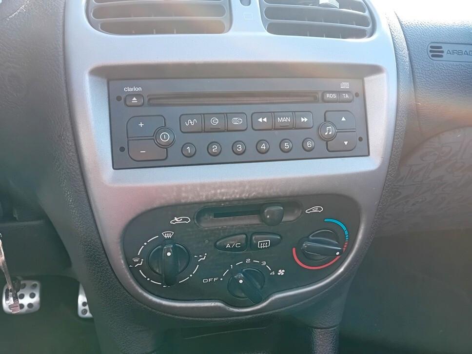 Peugeot 206 1.6 16V CC