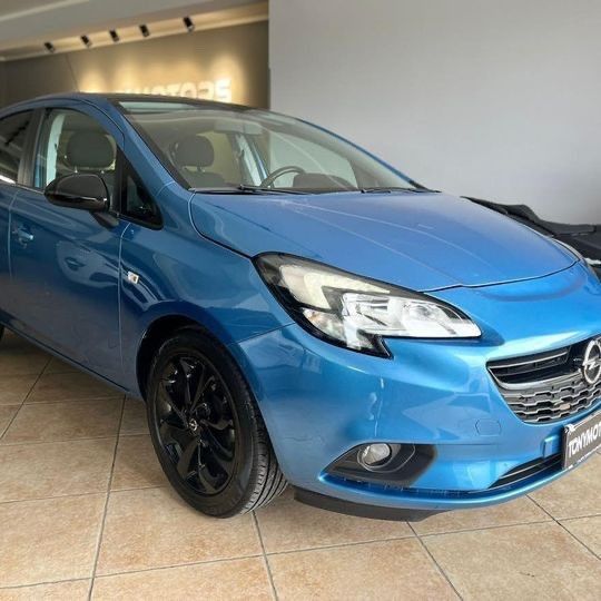 Opel Corsa 1.2 black Edition