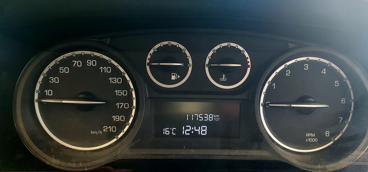 Lancia Ypsilon 1.2 benz. -2015- km. 117.400