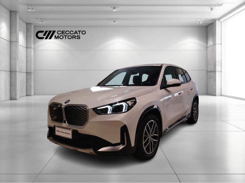 BMW iX1 20 X-Line eDrive