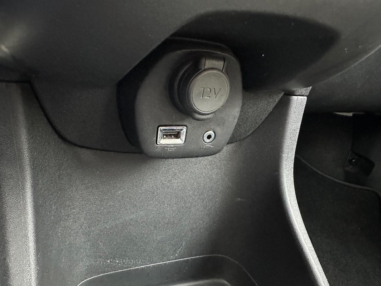 Toyota Aygo Connect 1.0 VVT-i 72 CV 5 porte x-wave