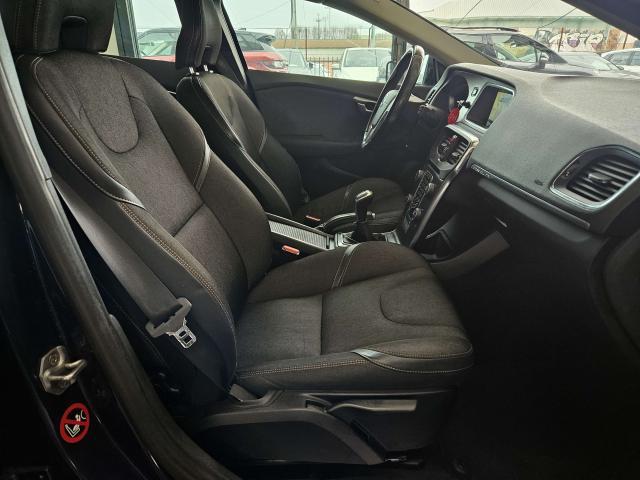 Volvo V40 Cross Country V40 II 2012 Cross Country 1.6 d2 Summum s/b-xeno