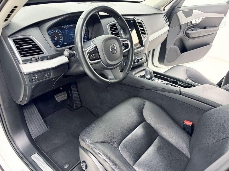 Volvo XC90 B5 (d) 235CV AWD GEARTRONIC 5 POSTI MOMENTUM PRO