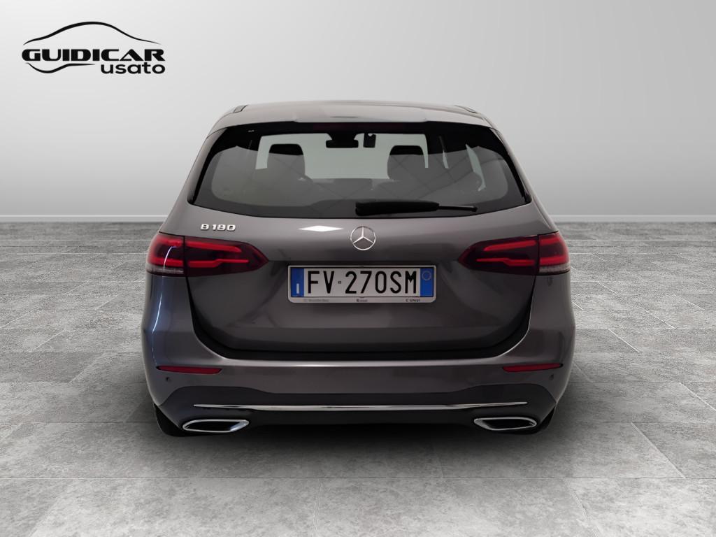 Mercedes-Benz Classe B - W247 2018 - B 180 Sport Plus auto