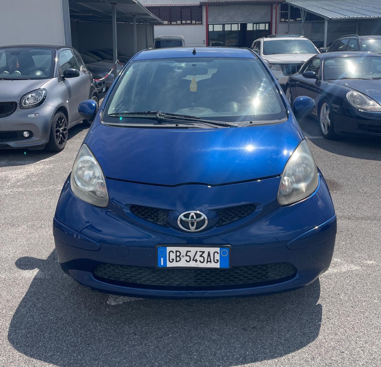 Toyota Aygo 1.0 VVT-i 5 porte Blue