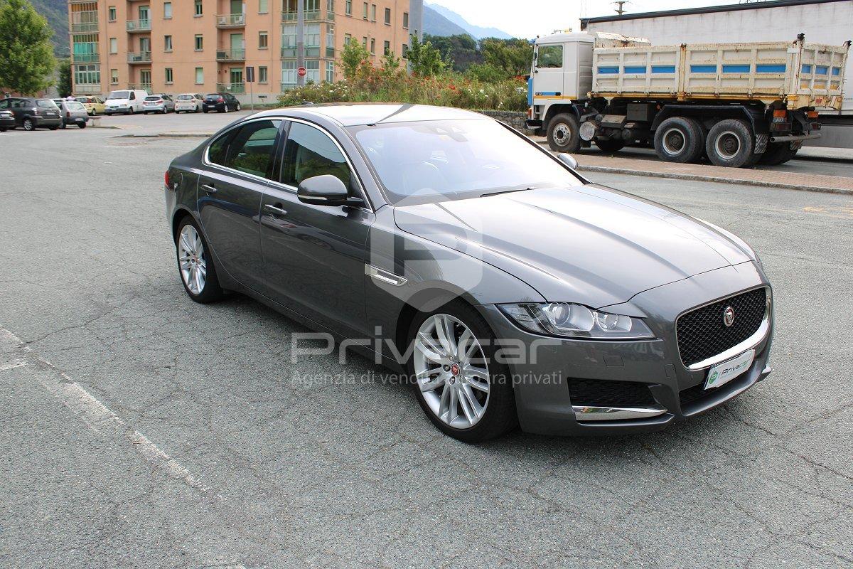 JAGUAR XF 2.0 D 180 CV aut. Prestige