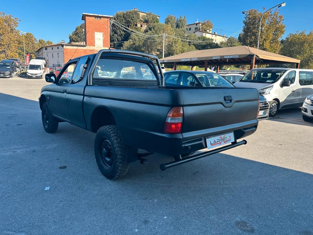 Mitsubishi L200 2.5 TDI 4WD Club Cab Pick-up GL