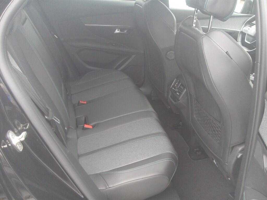 Peugeot 3008 BlueHDi 130 EAT8 Allure Pack - 2022