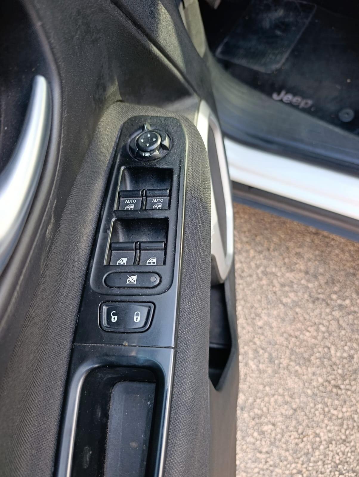 Jeep Renegade 1.6 Mjt Longitude 2014