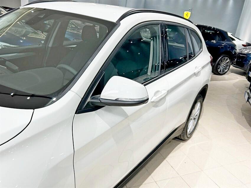 Bmw X1 sDrive18d Advantage