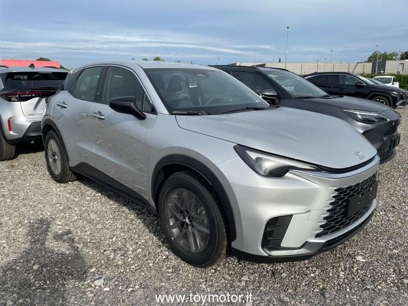 Lexus LBX Hybrid Class