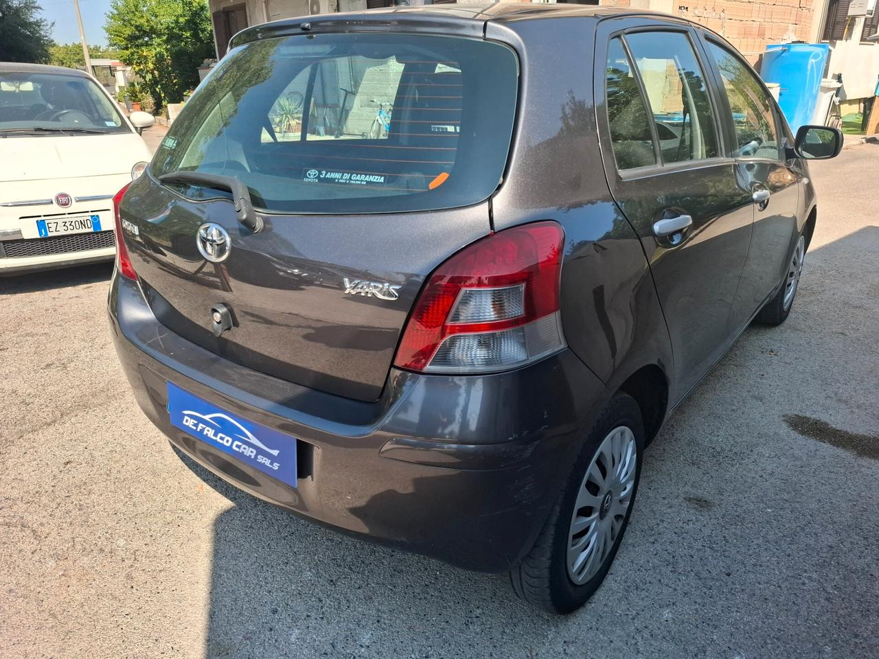 Toyota Yaris 1.0 5 porte
