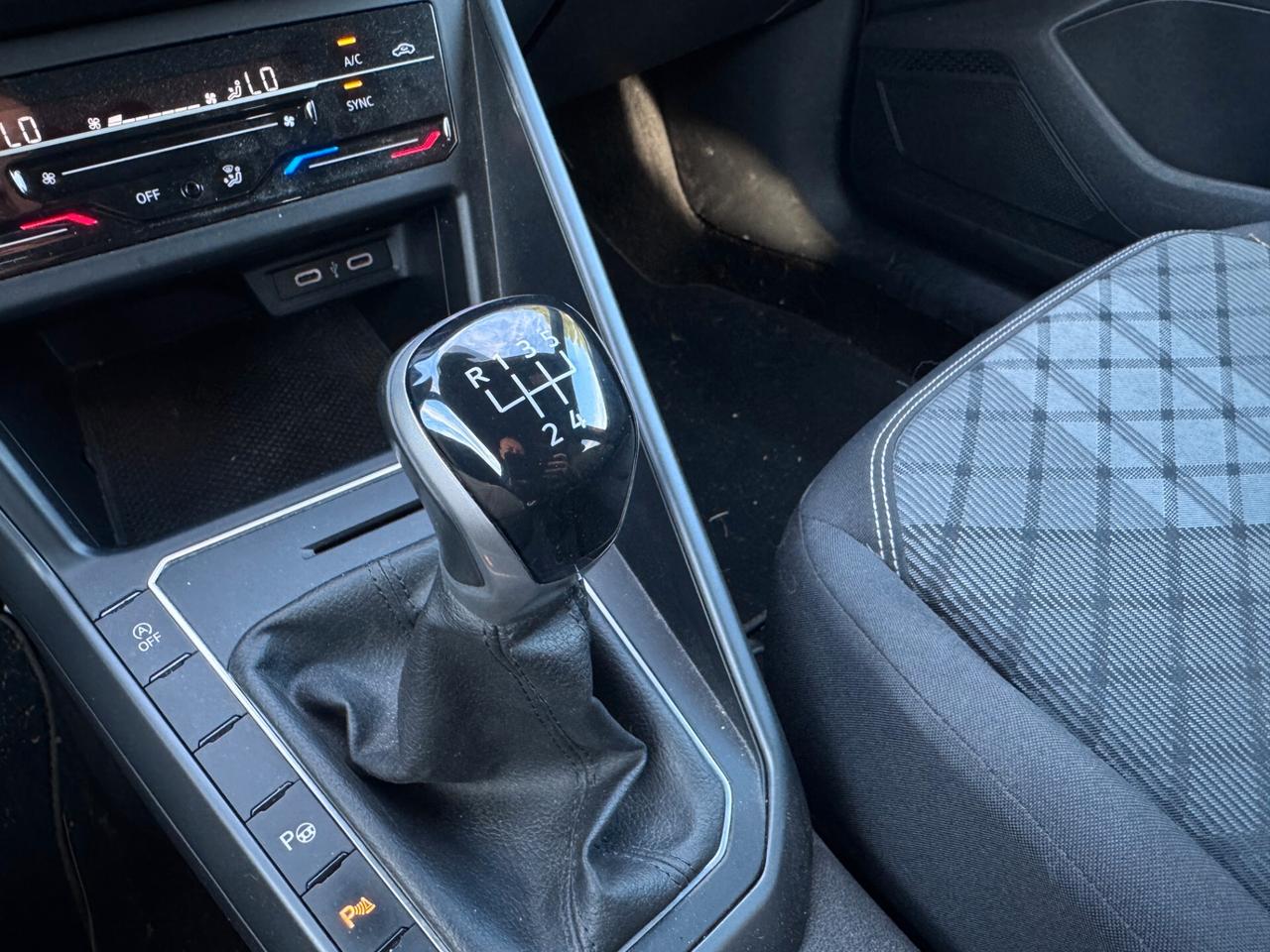 VW Polo 1.0 TSI R-Line Benzina