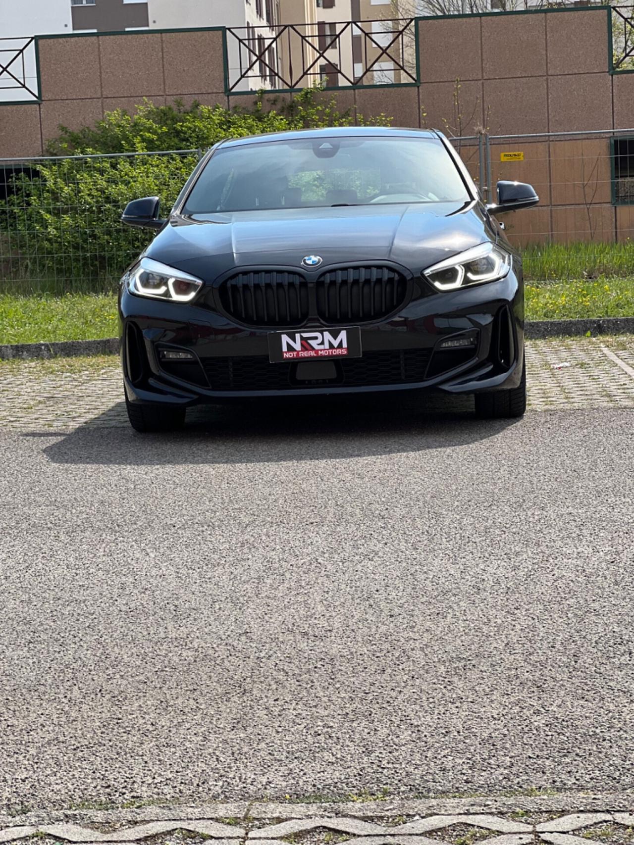 Bmw 116 116d 5p. Msport