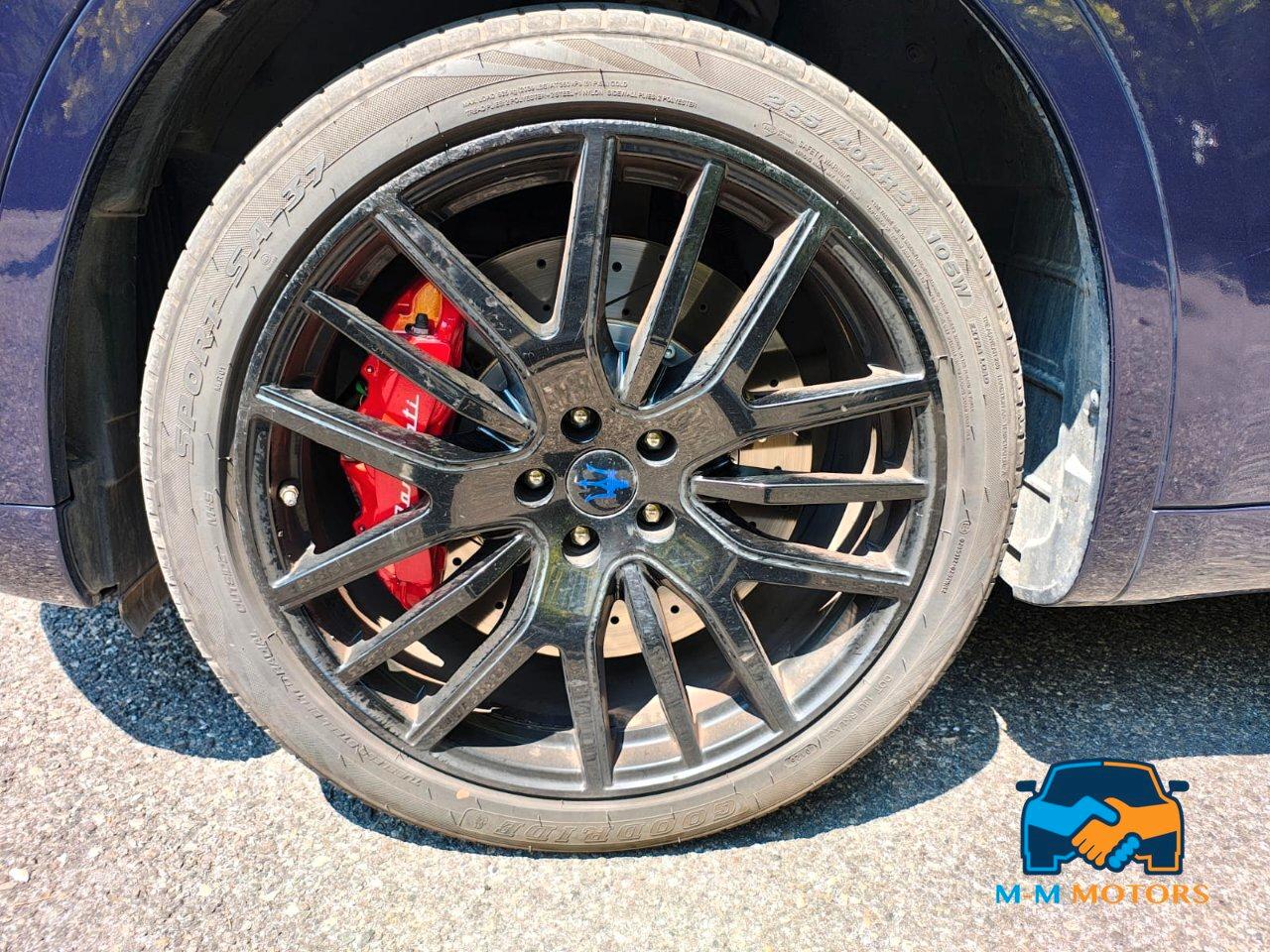 Maserati Levante 3.0 V6 Gransport 275cv auto