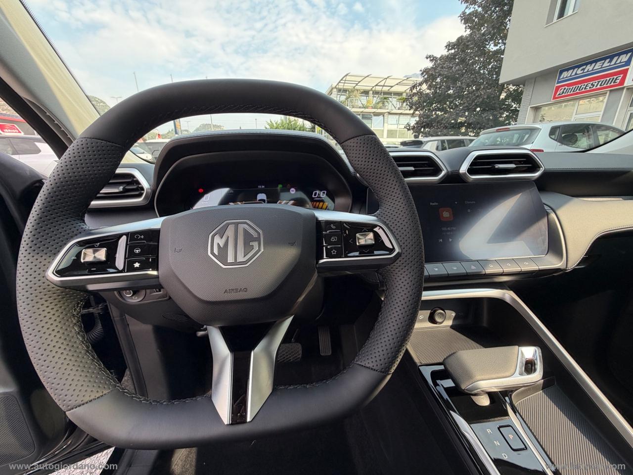 MG ZS Hybrid+ Luxury TETTO APRIBILE PANORAMICO