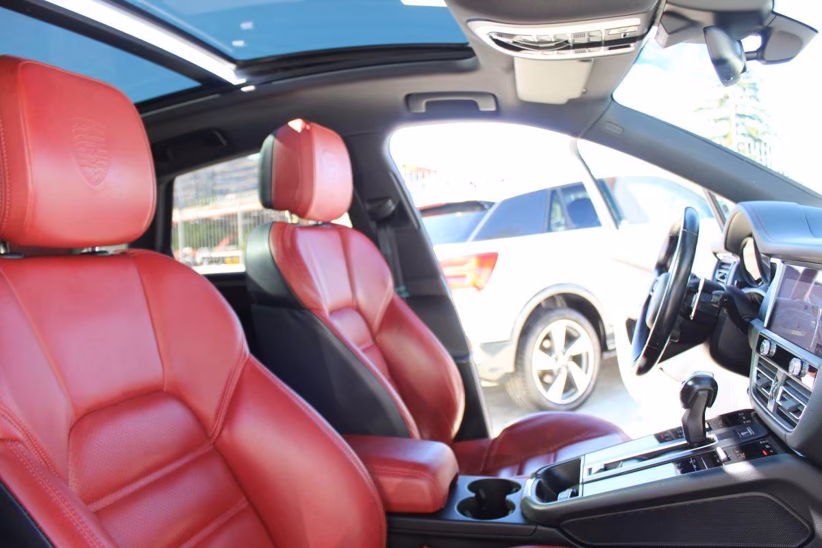 PORSCHE - Macan - 2.0 T 265cv pdk