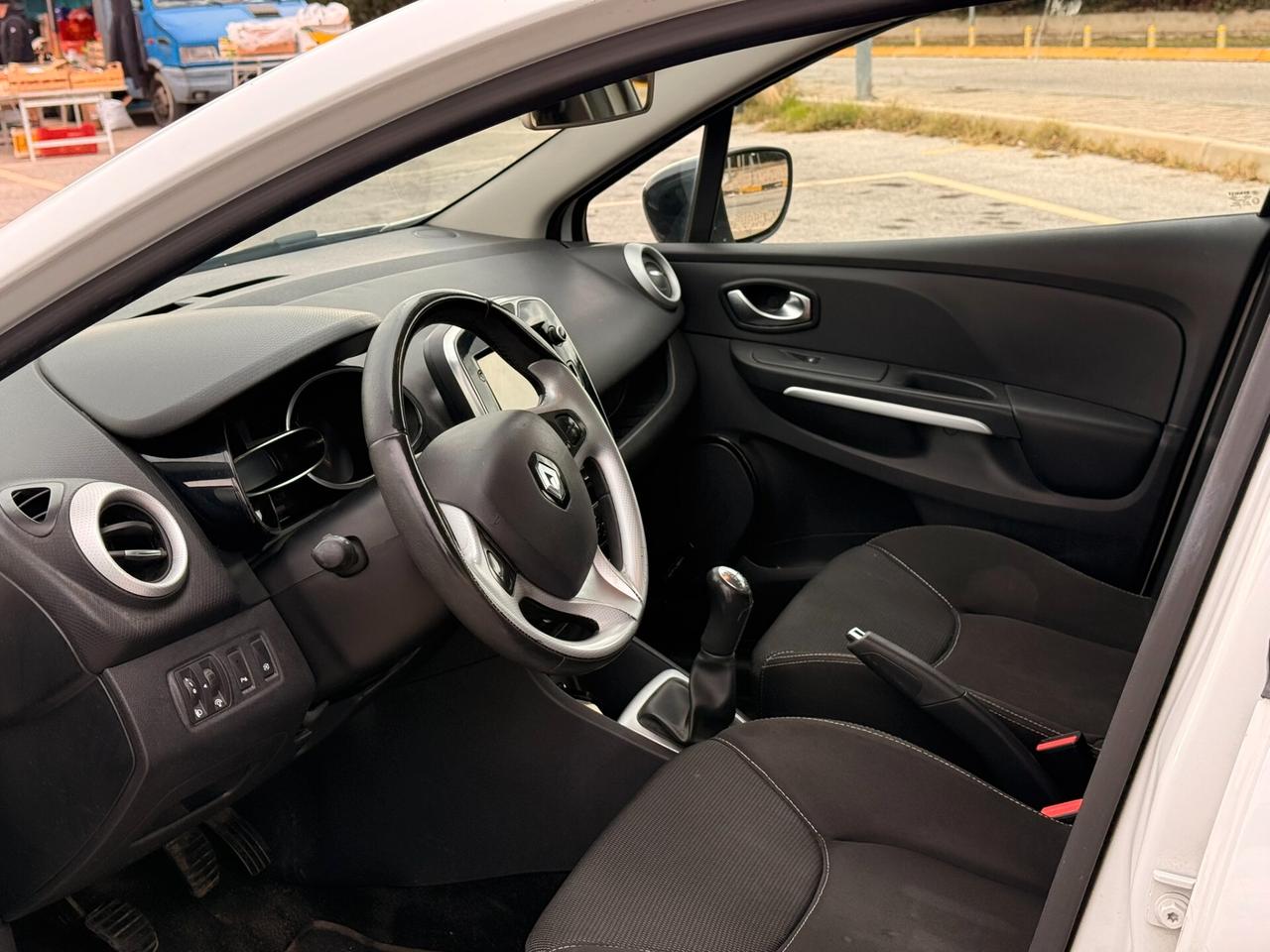 Renault Clio 90CV GARANZIA 12 MESI