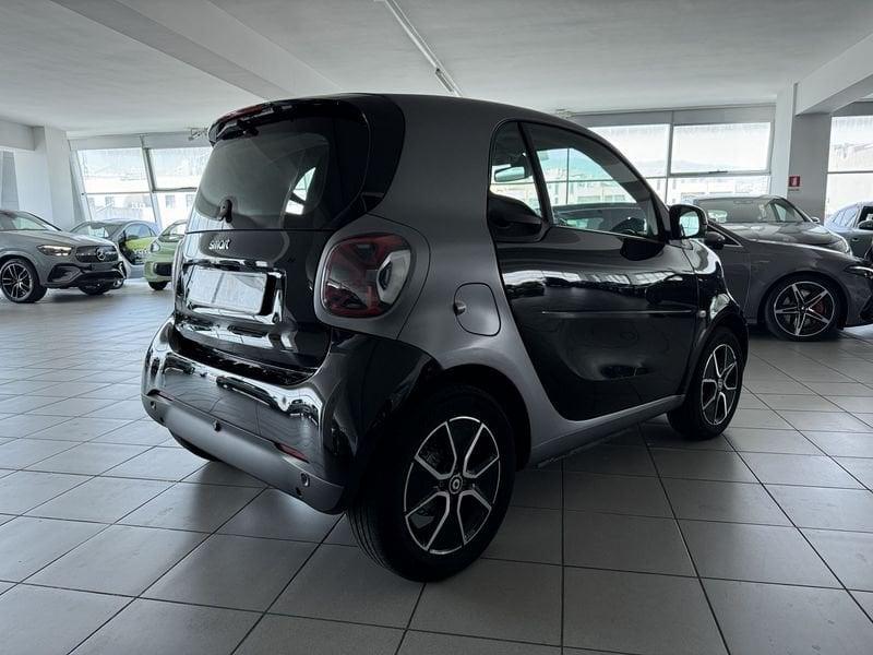 smart fortwo EQ Passion