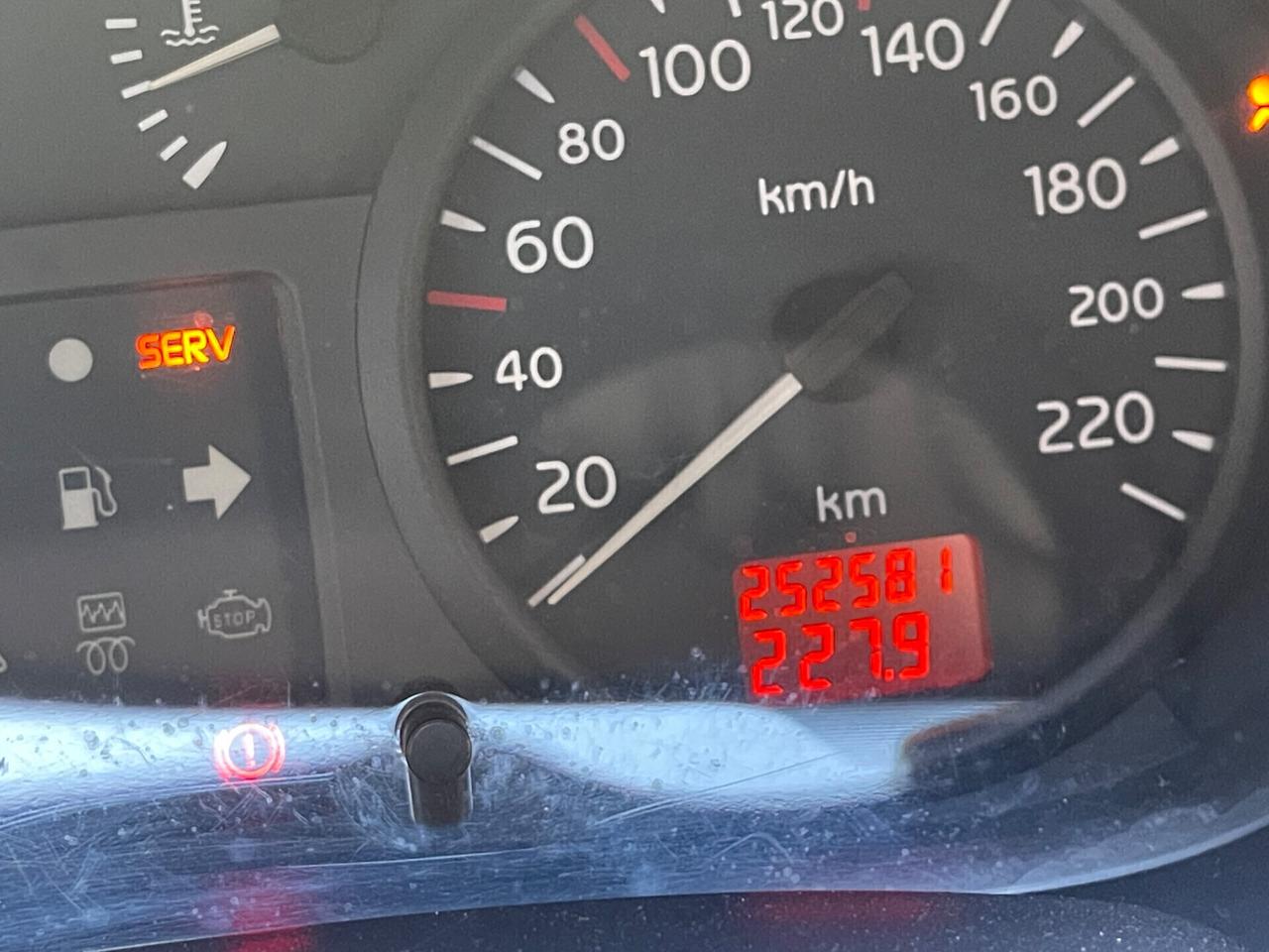Renault Clio 1.4 16V benzina neopatentati